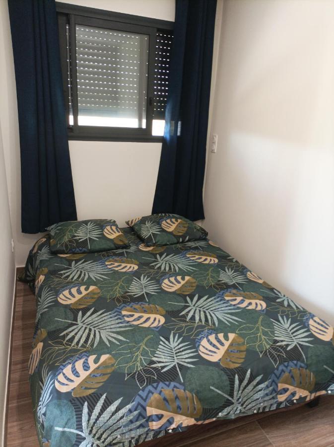 Chambre Amenage En Studio Cers エクステリア 写真